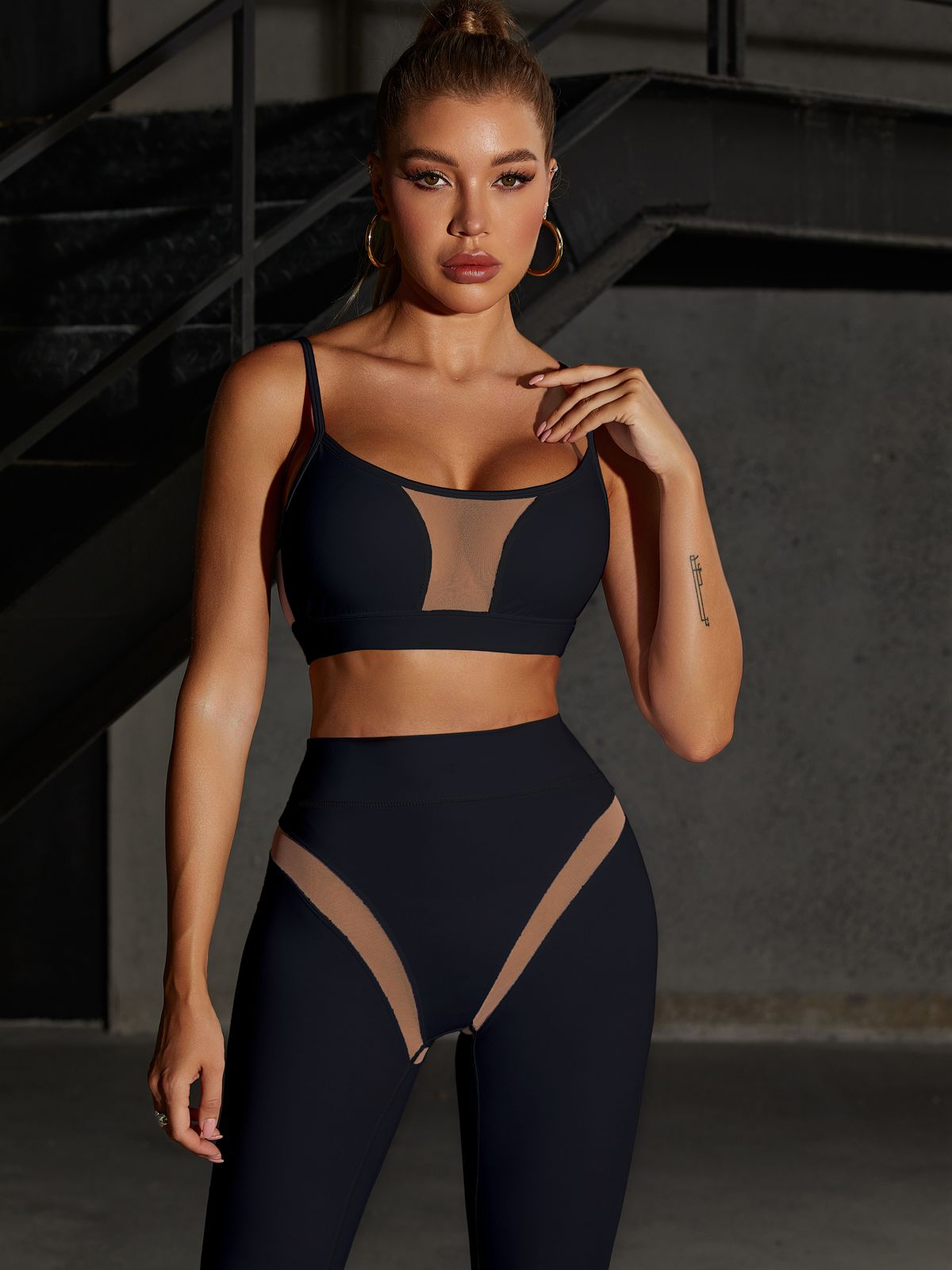 ❤Super Sexy Unique Mesh Hip-lift Leggings