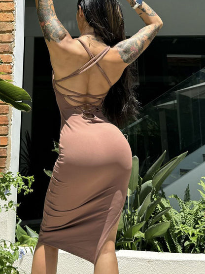 ZASUWA Damen Einfarbiges Kleid mit gekreuztem Rücken und ausgehöhltem Schlitz 
