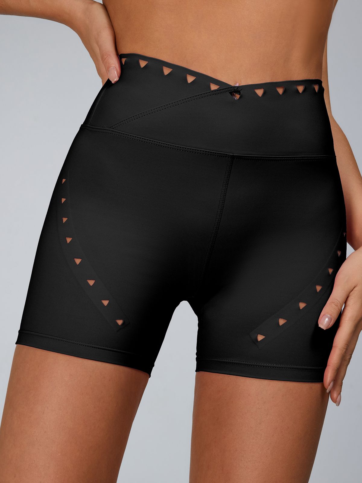 Cutout V Shape Waist Leggings